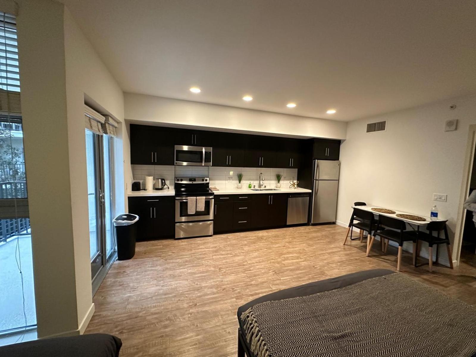 Hollywood Universal Studios Apartment Free Parking Лос-Анджелес Экстерьер фото